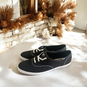 Keds classic Black organic cotton softterra sneakers Size 9 NWOT